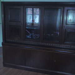 omasschrank_feat