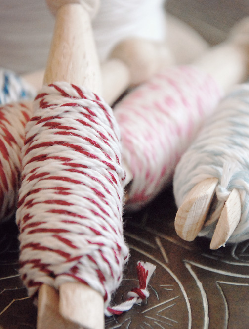 {DIY baker's twine} {nifty thrifty things}