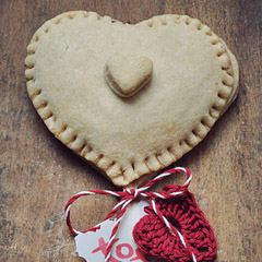 pie_hearts_feat