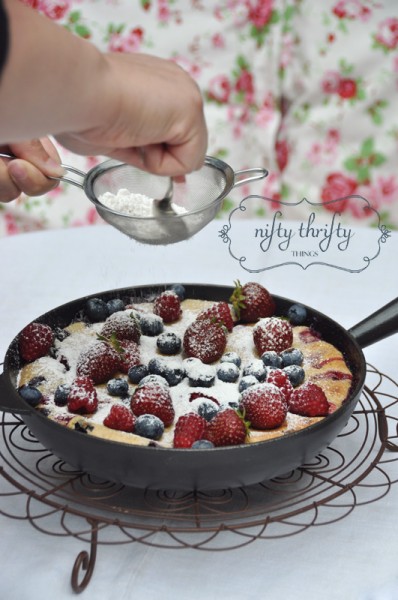 смешанные Clafoutis ягоды из {отличная экономных вещи}