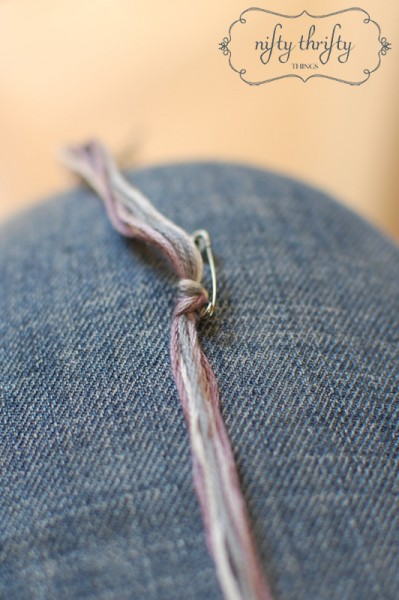 DIY friendship bracelet @ {nifty thrifty things}