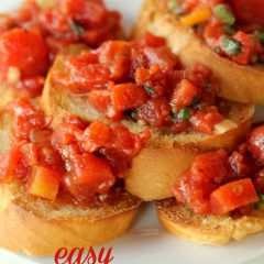 Homemade-Bruschetta-Recipe-this-is-so-good-and-easy.-Recipe-on-lilluna.com-bruschetta
